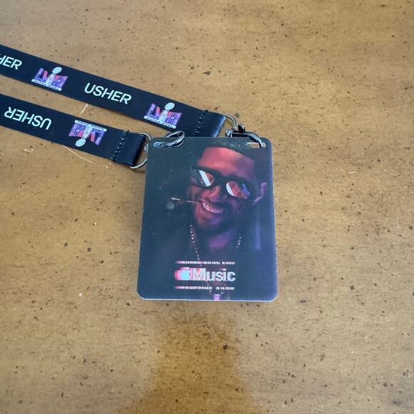 Usher Super Bowl LVIII Halftime Show Lanyard & Light-Up Badge – Rare Collectible - Picture 1 of 3